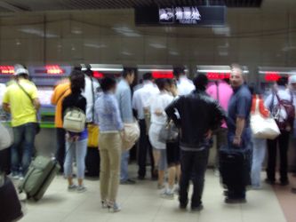 上海地下鉄2号線